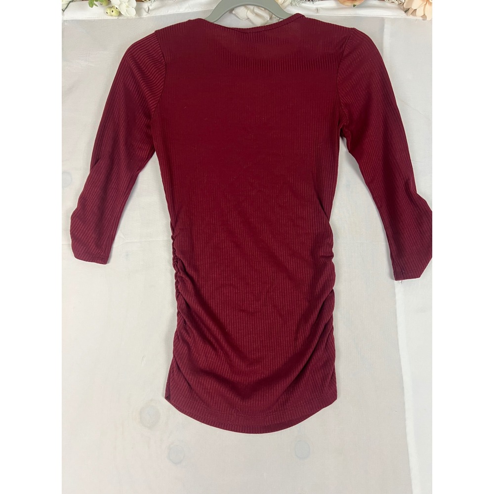 IZ Byer Burgundy Ribbed Ruched Cut Out Shoulder 3/4 Sleeve Top XS - Picture 3 of 6